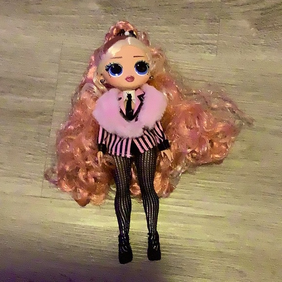 Breathtaking Omg Wigs Scene Digital Art Breathtaking Omg Wigs Scene Digital Art